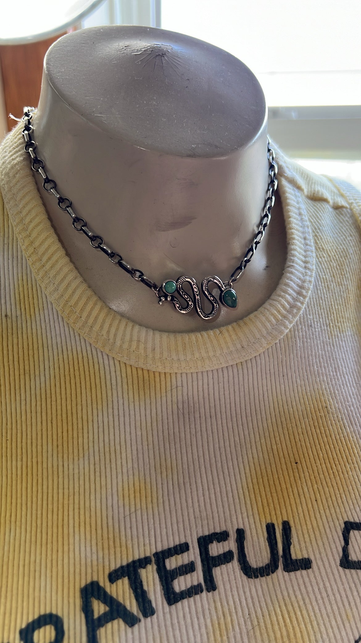 Sneaky Link choker