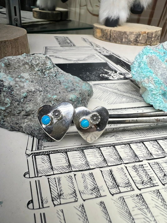 Polished Heart stud