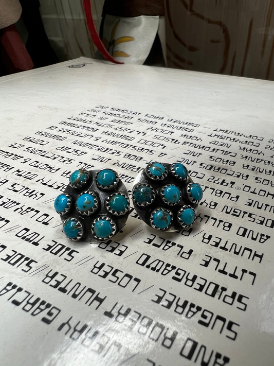 AJ studs